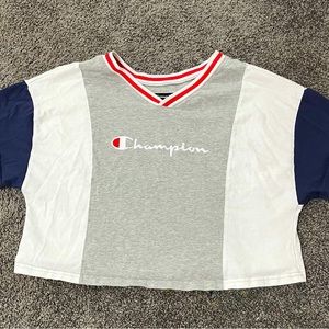 Champion Color Block Women’s Tee Shirt Size Small